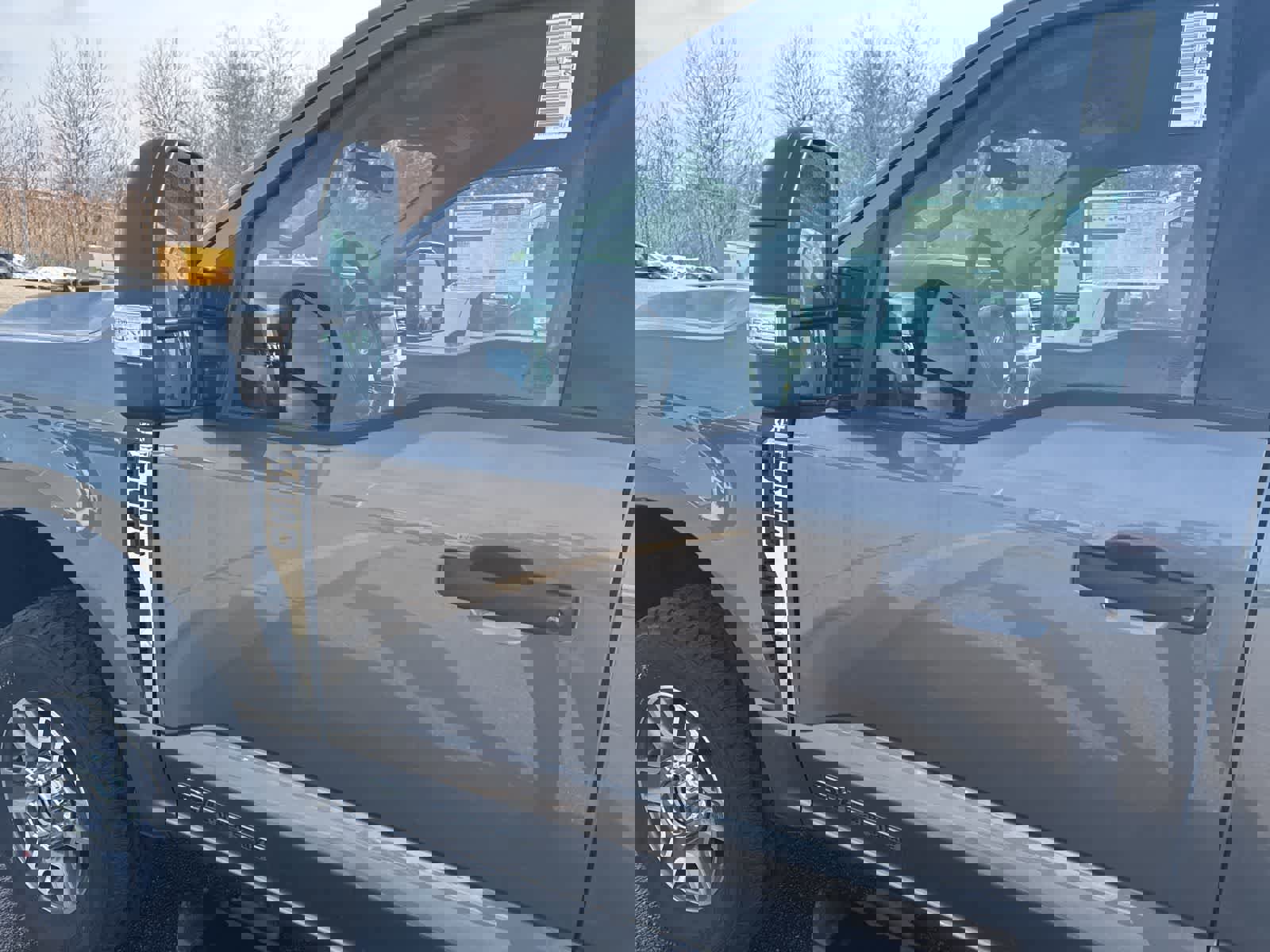 New 2025 Ford F250 XLT w/ FX4 Off-Road Package image 7