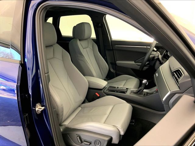 Certified 2025 Audi Q3 2.0T Premium w/ Convenience Package image 7