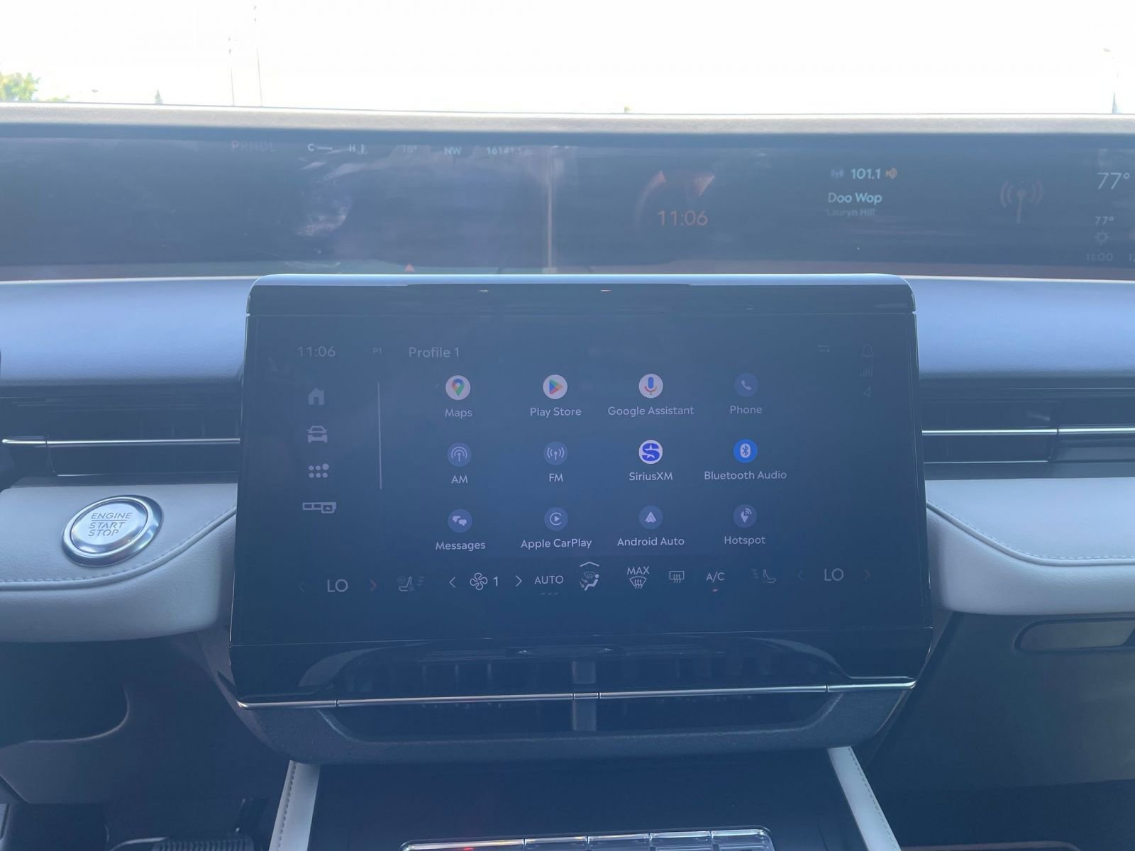 Used 2024 Lincoln Nautilus Premier image 50