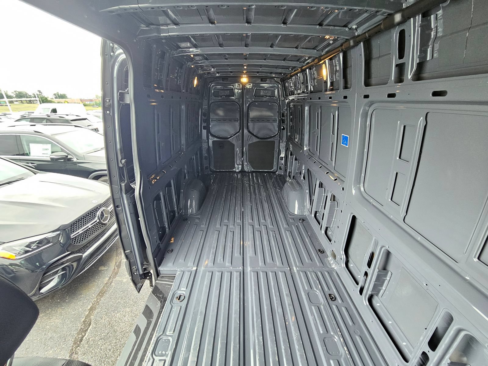 Certified 2025 Mercedes-Benz Sprinter 2500 image 28