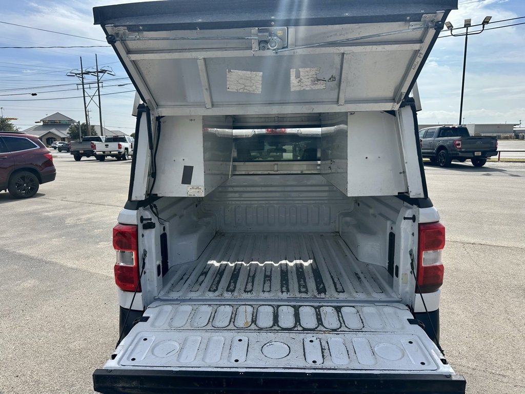 Used 2022 Ford Maverick XL image 5