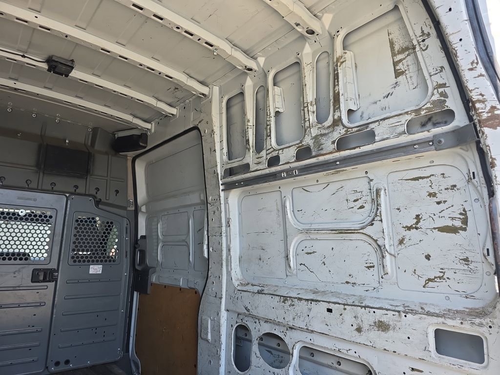 Used 2018 Nissan NV 2500 S RWD image 20