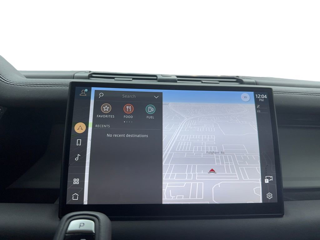 Used 2025 Land Rover Defender 110 S image 23