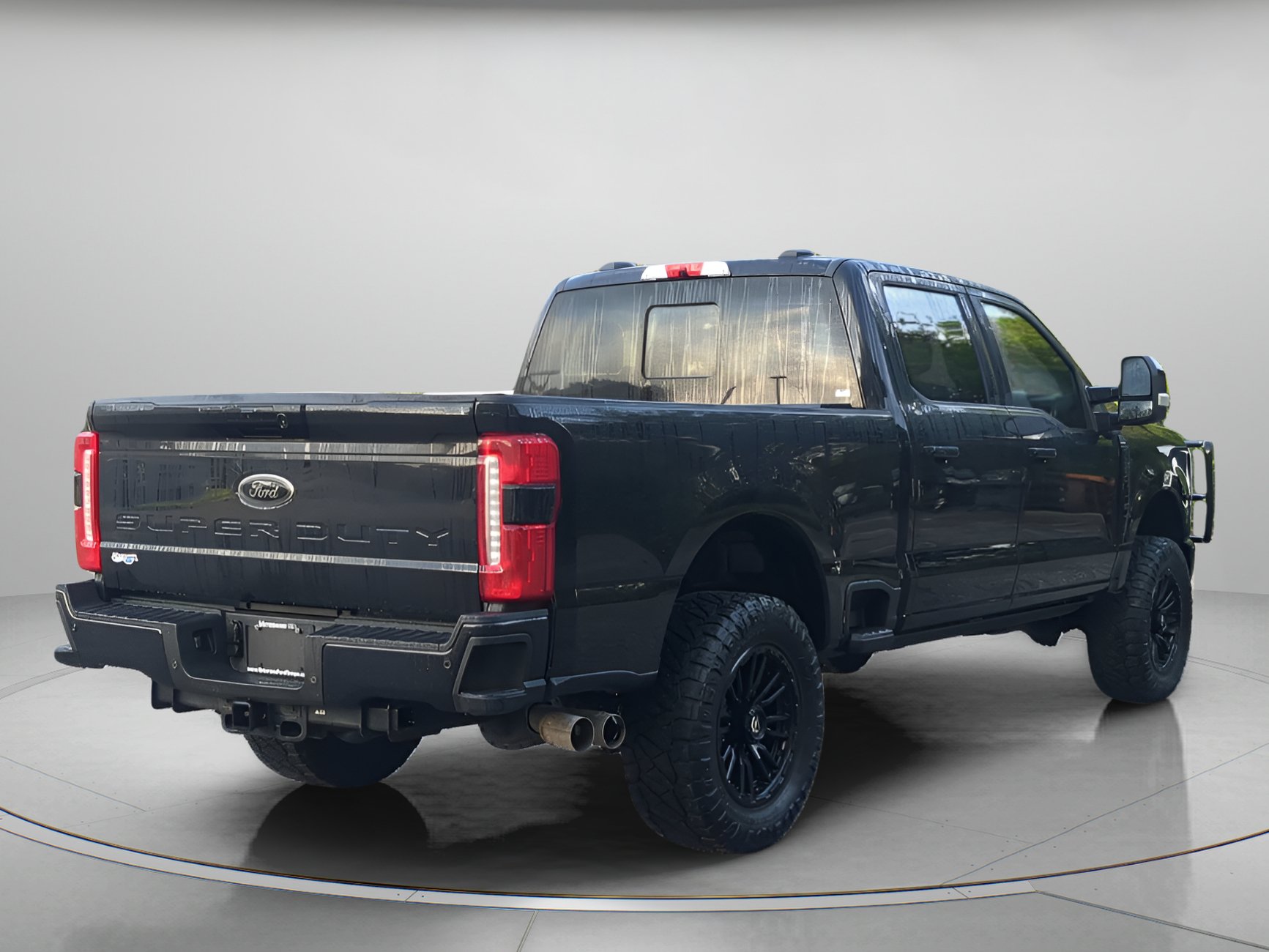 Used 2025 Ford F250 Lariat w/ Black Appearance Package AWD/4WD image 40