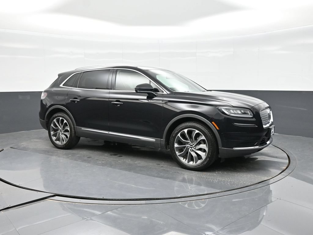 Used 2023 Lincoln Nautilus Reserve w/ Luxury Package FWD image 10