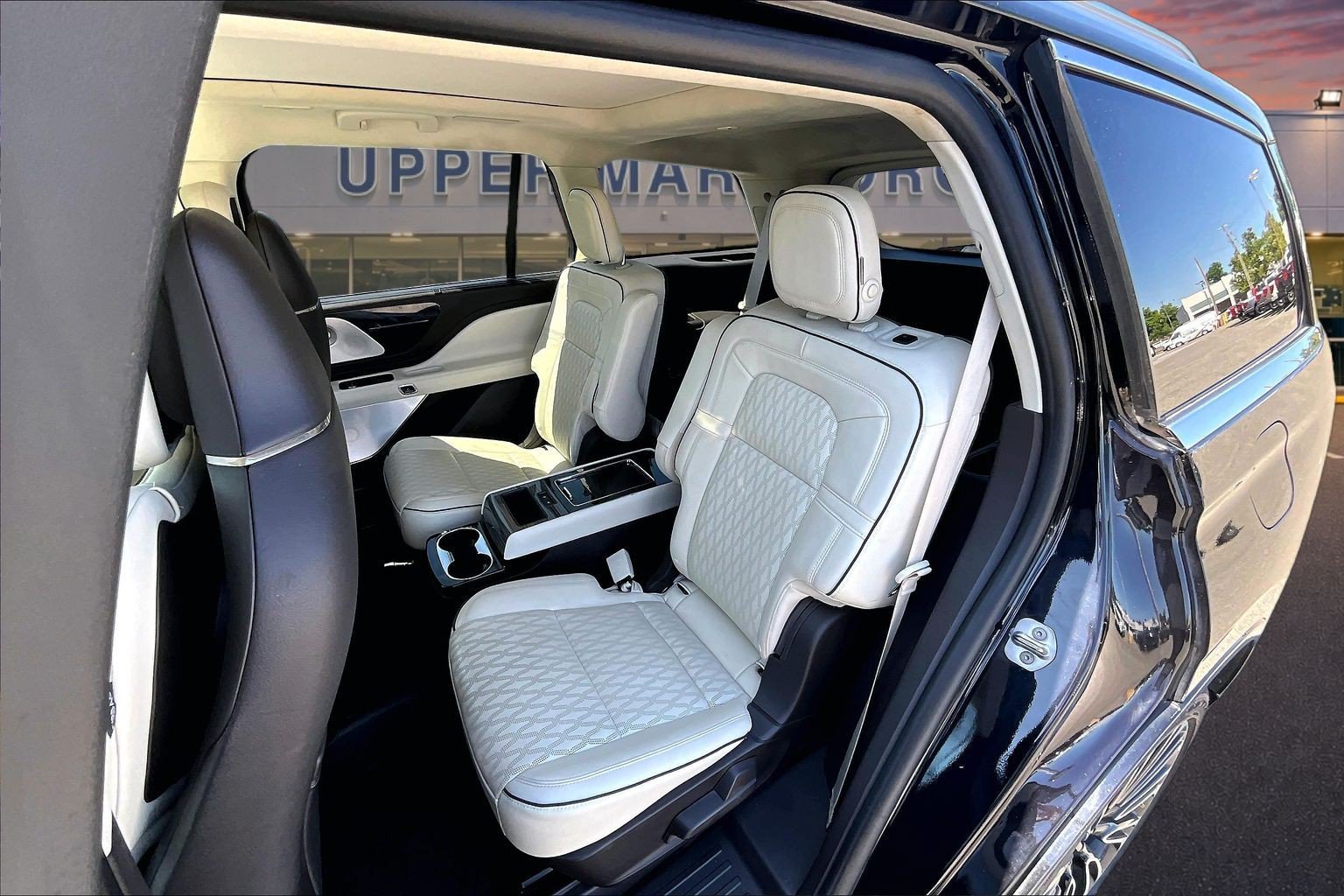 Used 2020 Lincoln Aviator Black Label w/ Dynamic Handling Package AWD/4WD image 25