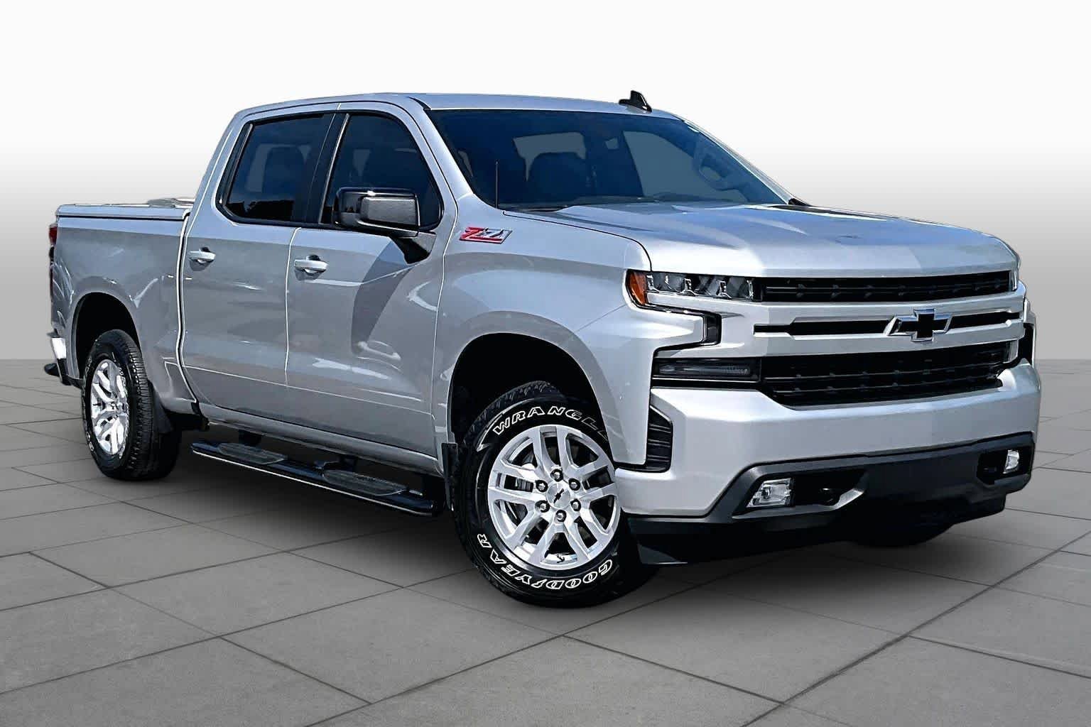 Used 2019 Chevrolet Silverado 1500 RST AWD/4WD image 3