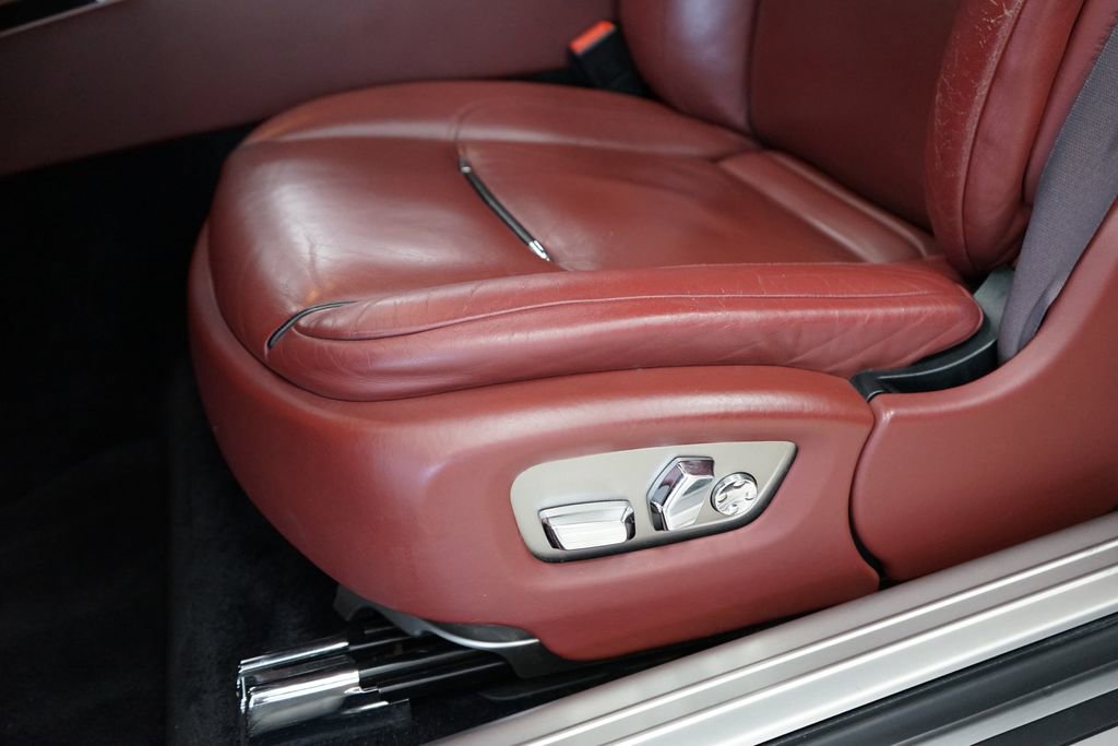 Used 2016 Rolls-Royce Wraith image 37