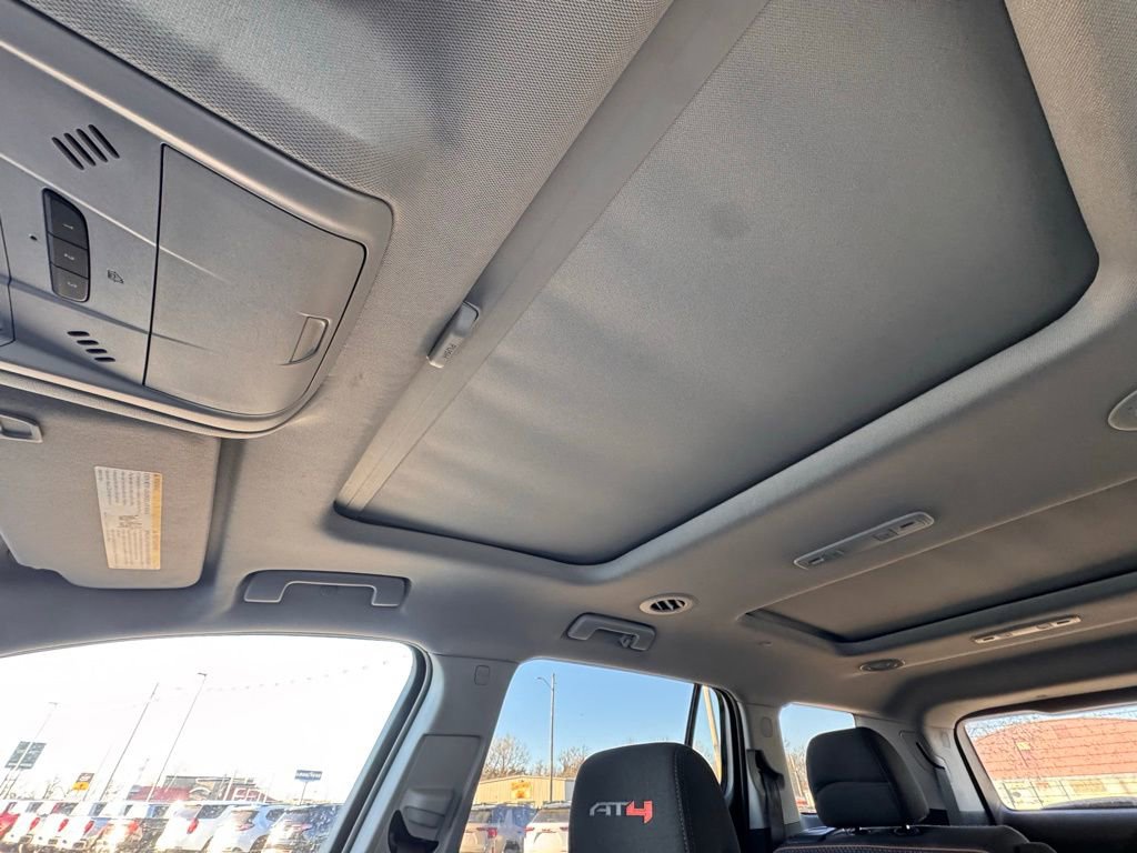 Used 2022 GMC Acadia AT4 w/ Trailering Package image 14