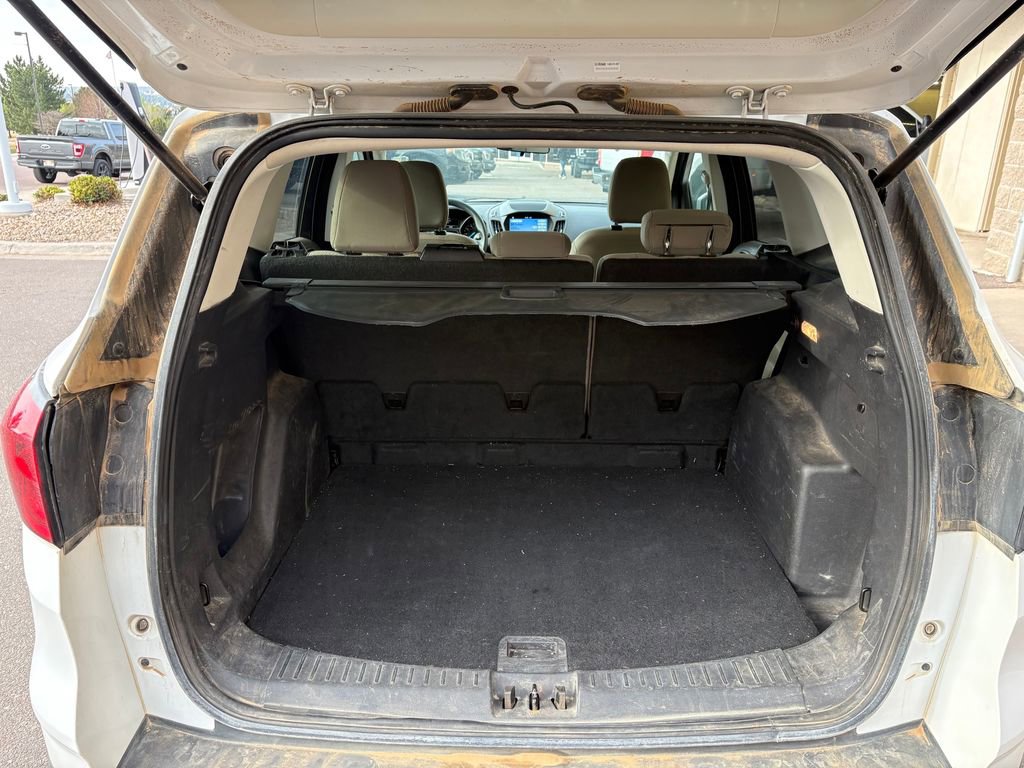 Used 2019 Ford Escape SE image 25