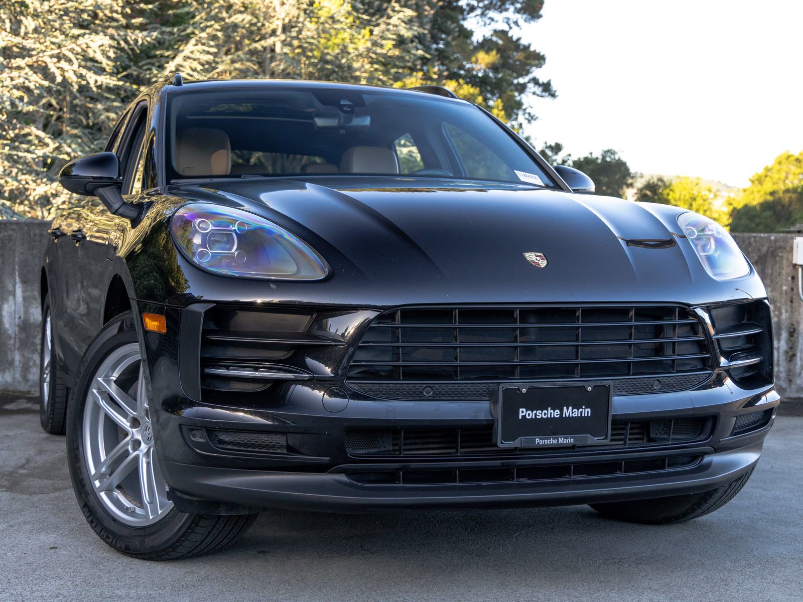 Certified 2020 Porsche Macan AWD/4WD image 9