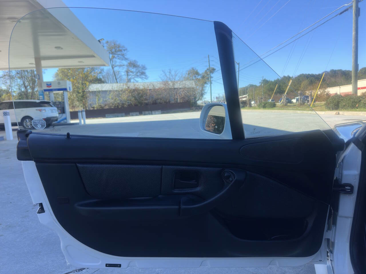 Used 1999 BMW Z3 2.5i image 18