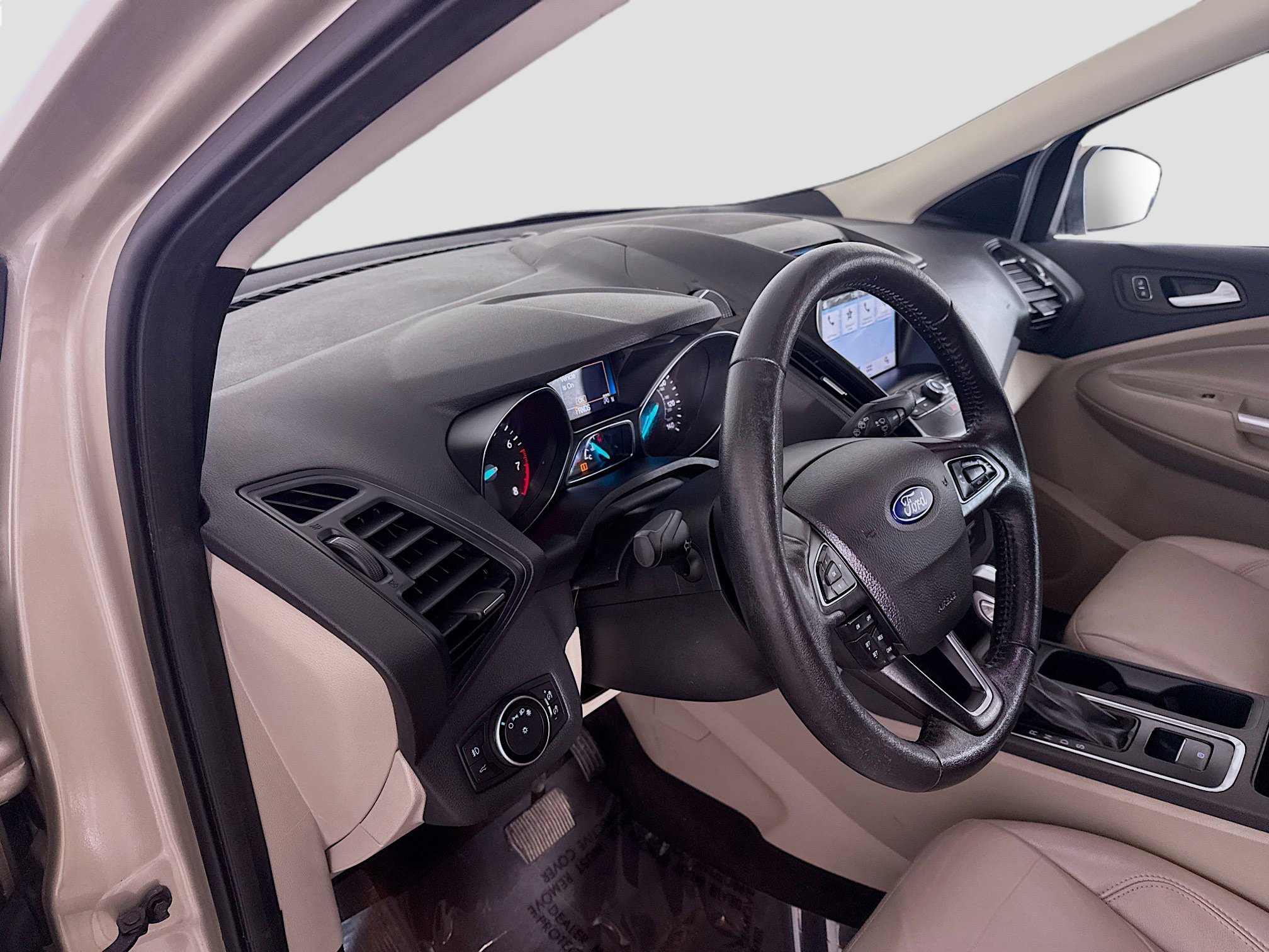 Used 2018 Ford Escape SEL image 22