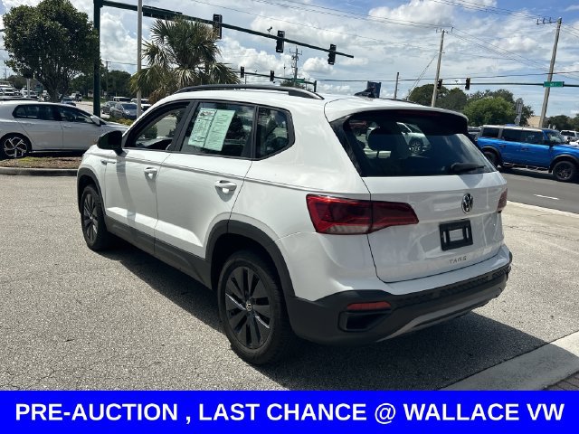 Certified 2024 Volkswagen Taos S FWD image 8
