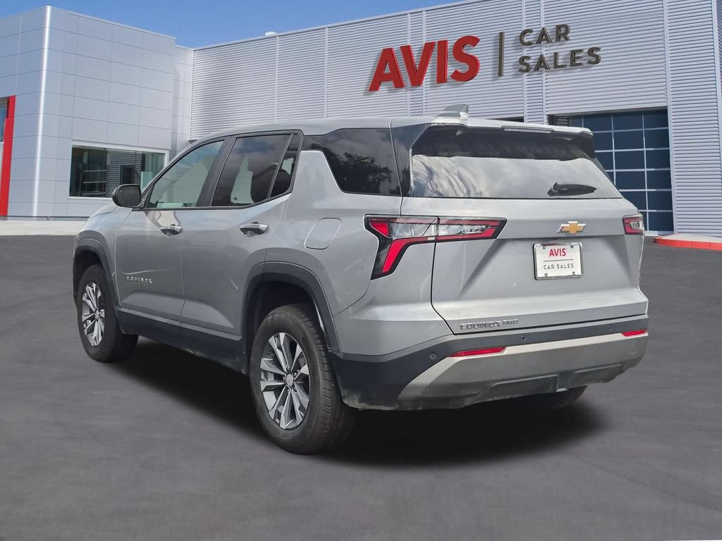 Used 2025 Chevrolet Equinox LT AWD/4WD image 9