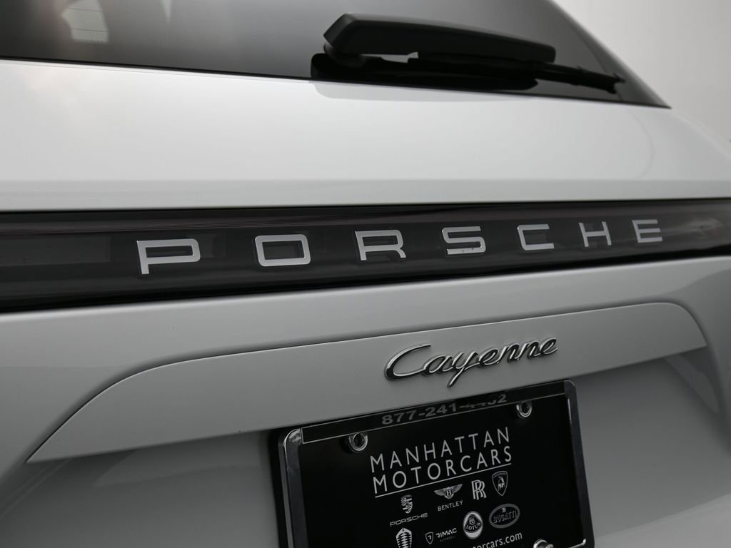 Certified 2023 Porsche Cayenne image 14