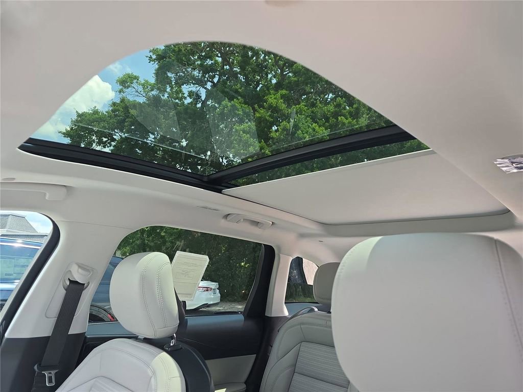 New 2026 Lincoln Nautilus Reserve AWD/4WD image 23