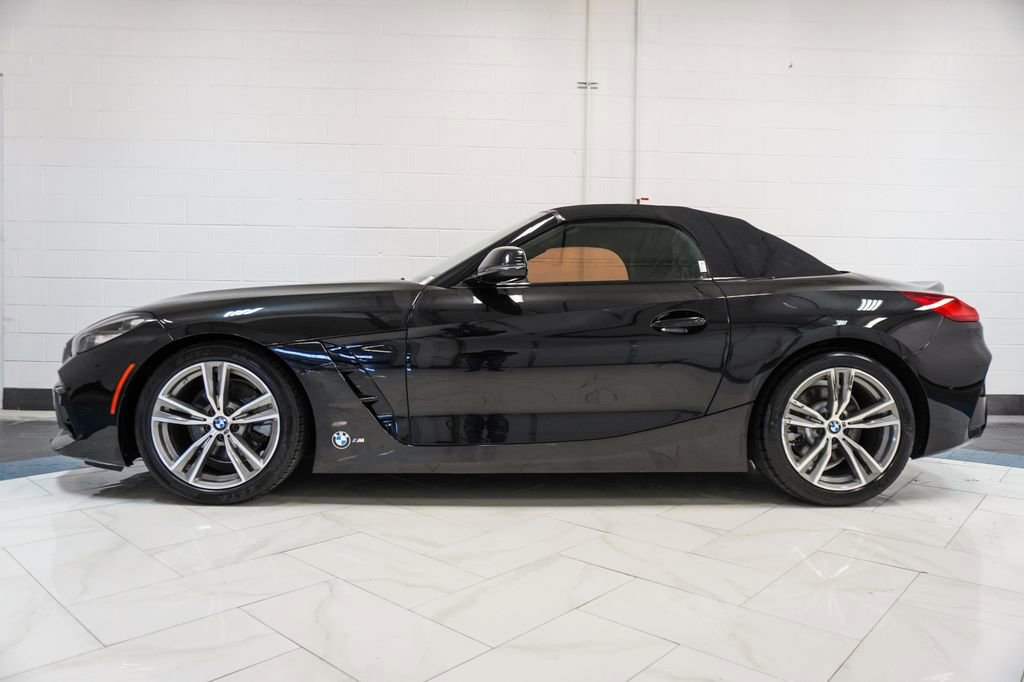 Used 2020 BMW Z4 sDrive30i w/ Executive Package RWD image 29