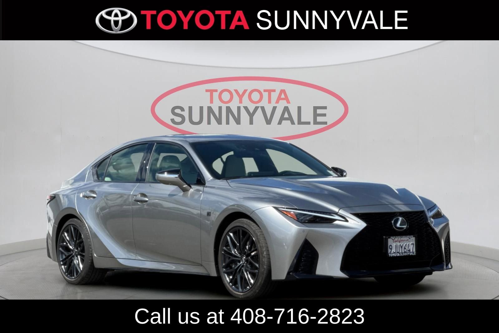 Used 2023 Lexus IS 500 RWD image 10
