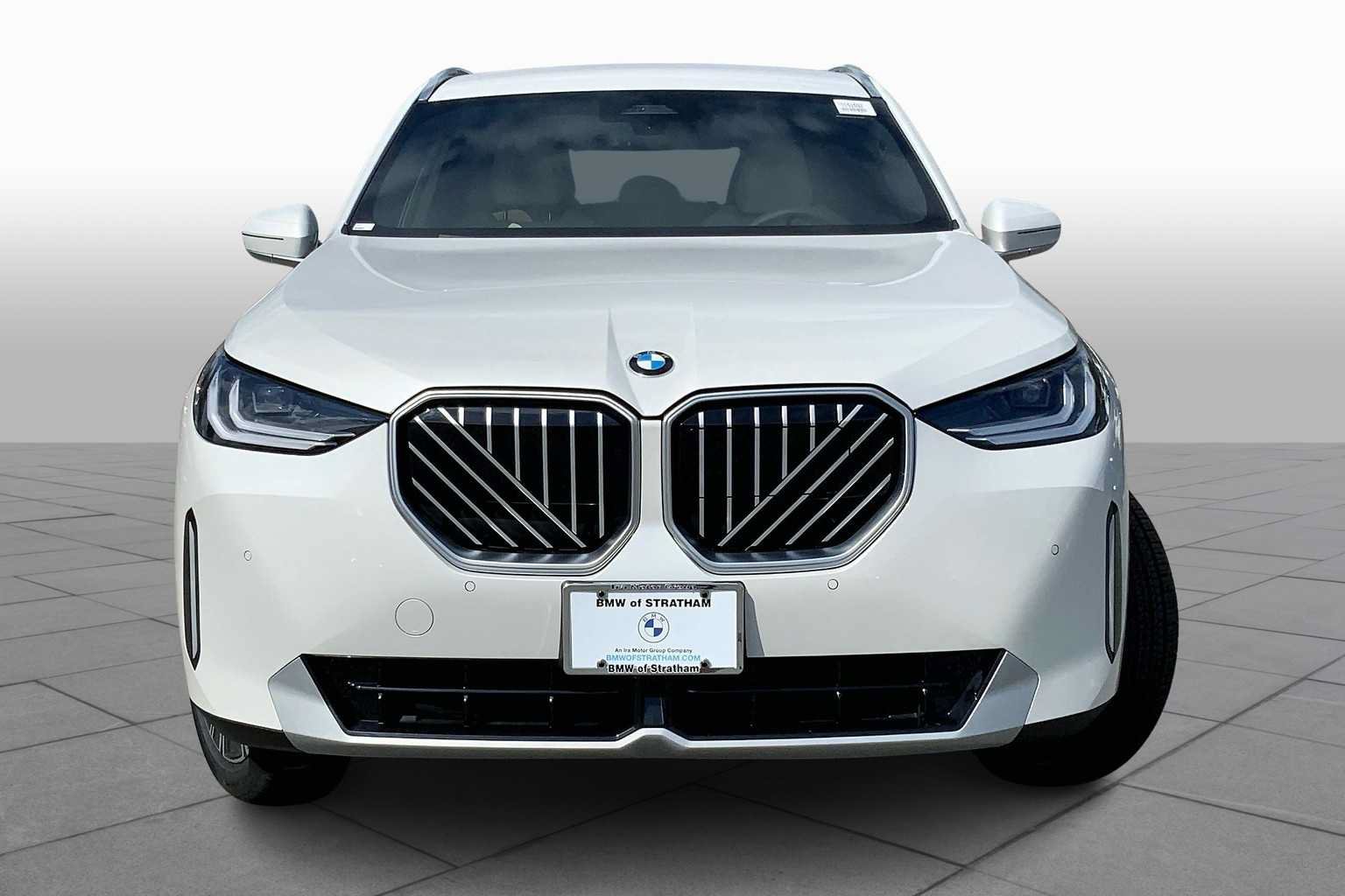 New 2026 BMW X3 xDrive30i w/ Convenience Package AWD/4WD image 3