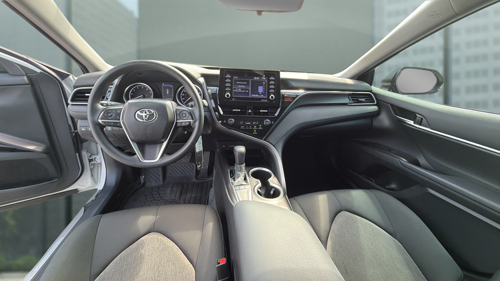 Used 2024 Toyota Camry LE FWD image 19