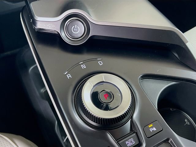 New 2025 Kia EV6 Wind image 17