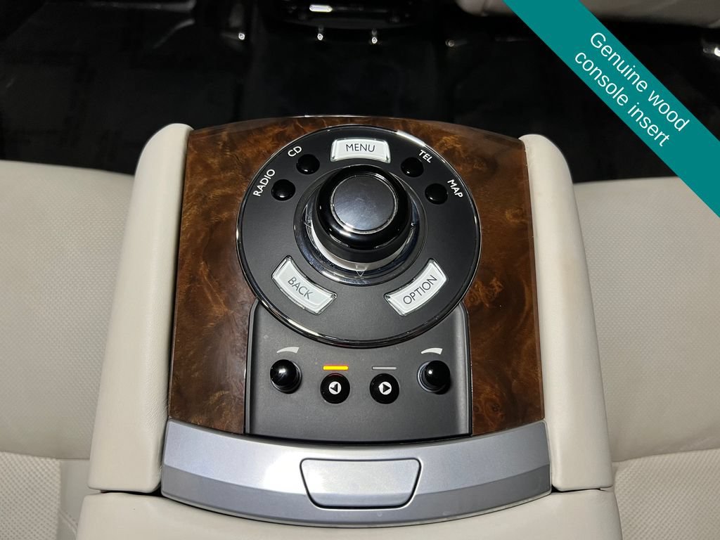 Used 2013 Rolls-Royce Ghost RWD image 22
