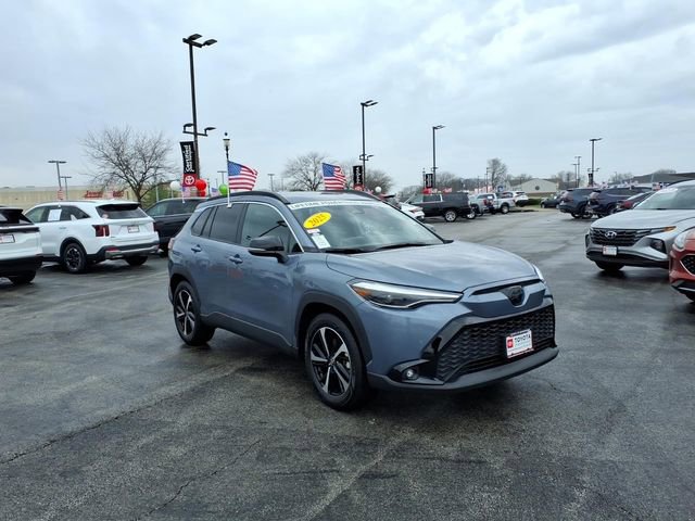 Used 2025 Toyota Corolla Cross AWD Hybrid w/ Convenience Package image 5