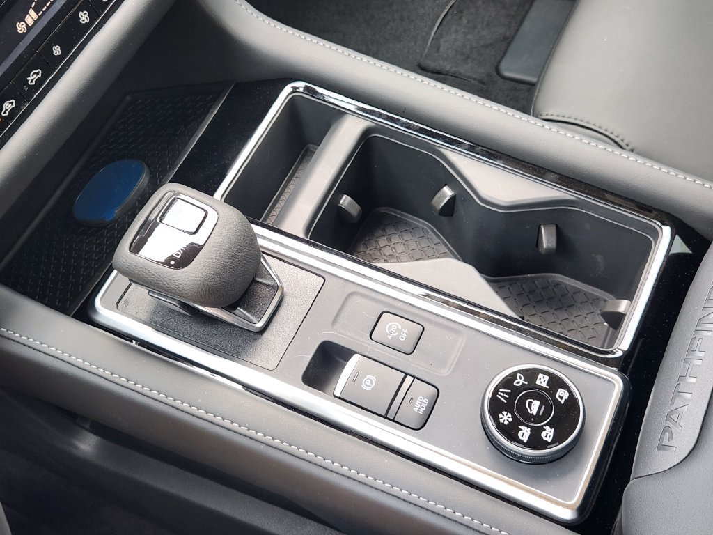 New 2026 Nissan Pathfinder SL AWD/4WD image 21