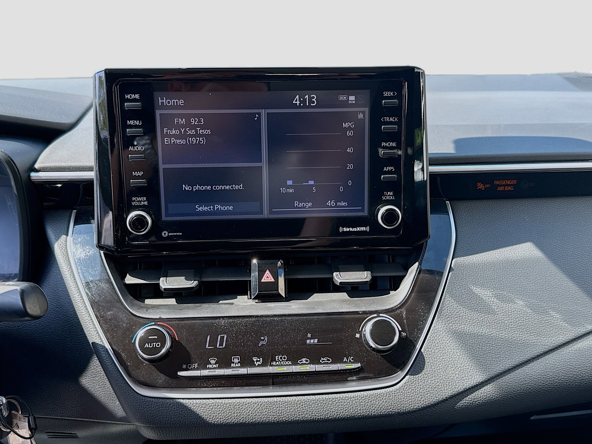 Used 2022 Toyota Corolla LE FWD image 10