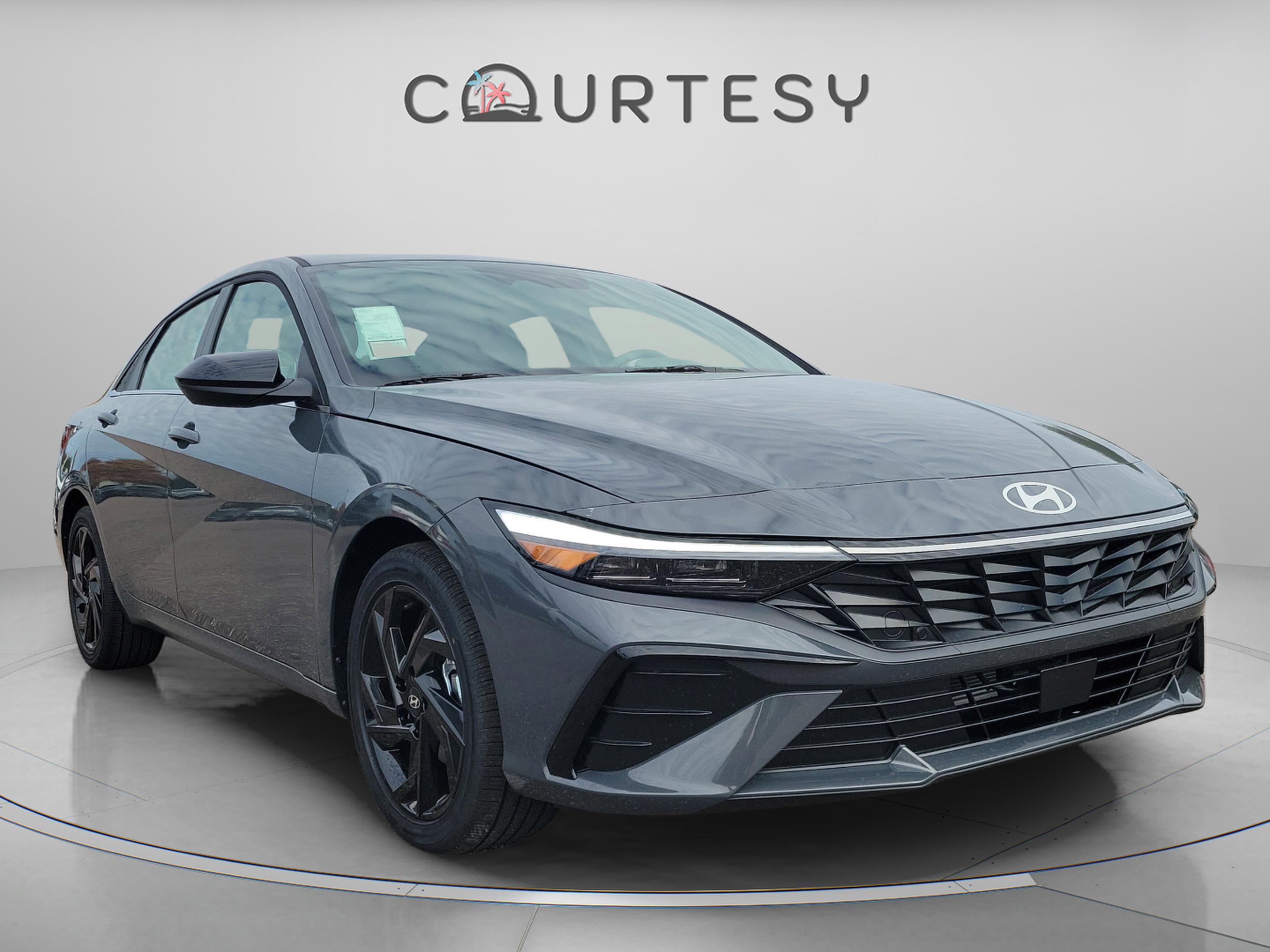 New 2026 Hyundai Elantra SEL Sport image 6