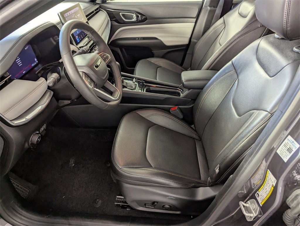 Certified 2024 Jeep Compass Limited w/ Elite Group image 10