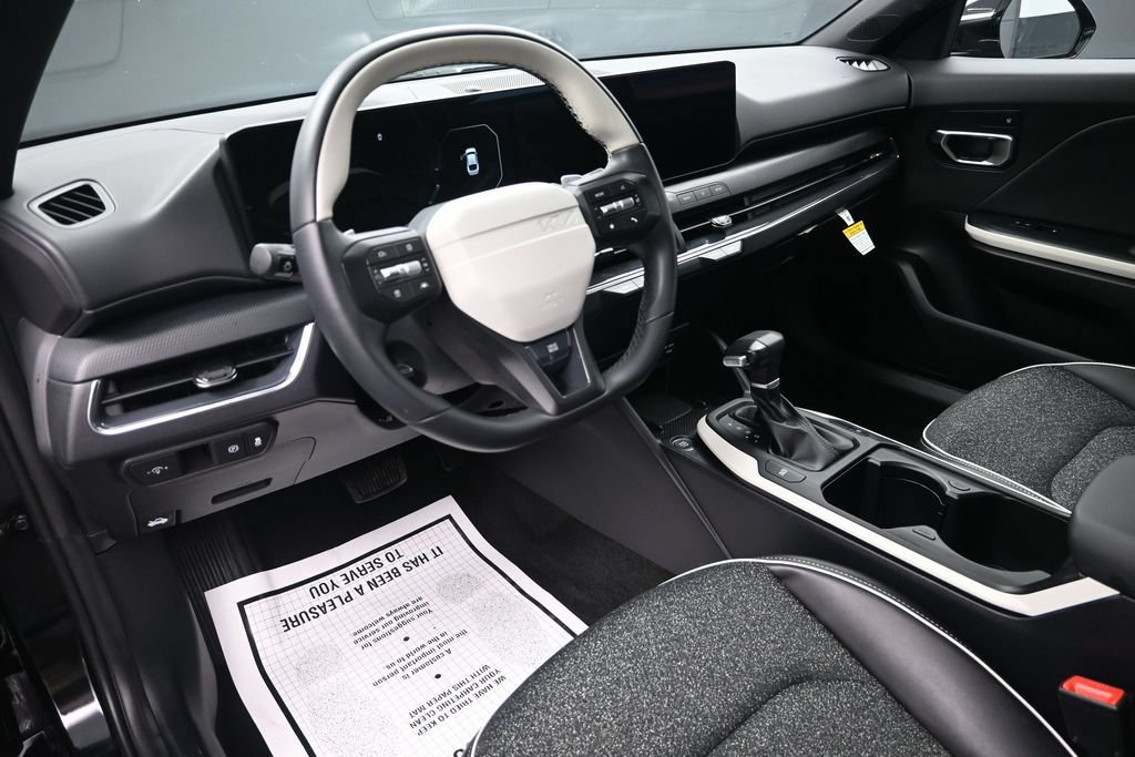 Certified 2025 Kia K4 EX w/ GT-Line Sunroof Package FWD image 15