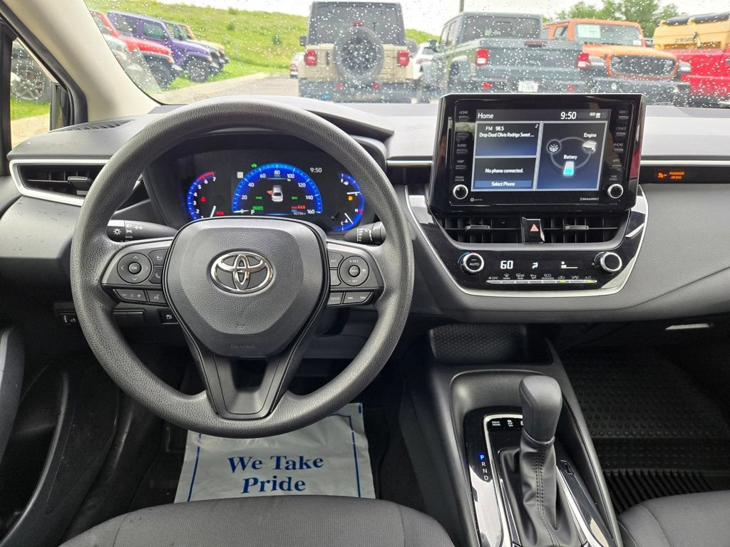Used 2022 Toyota Corolla LE FWD image 18