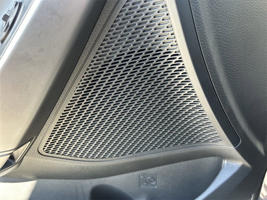 Used 2016 Hyundai Santa Fe Sport w/ Option Group 02 image 21