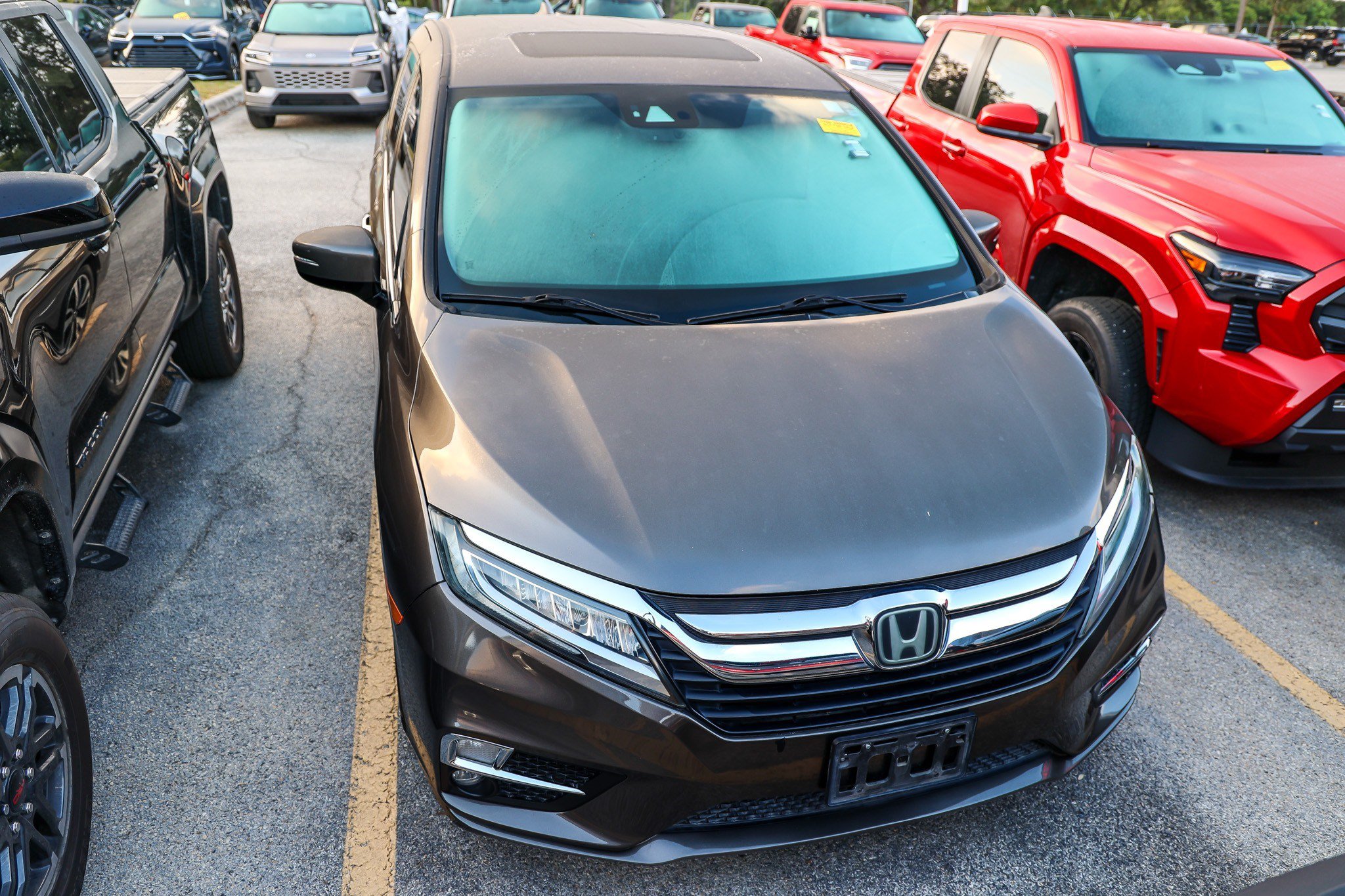 Used 2020 Honda Odyssey Elite image 5