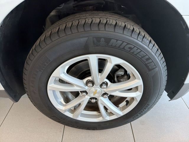 Used 2016 Chevrolet Equinox LT w/ Convenience Package image 14