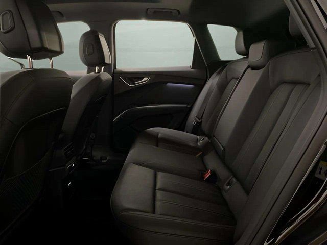 Used 2024 Audi Q4 e-tron Premium w/ Convenience Package image 71