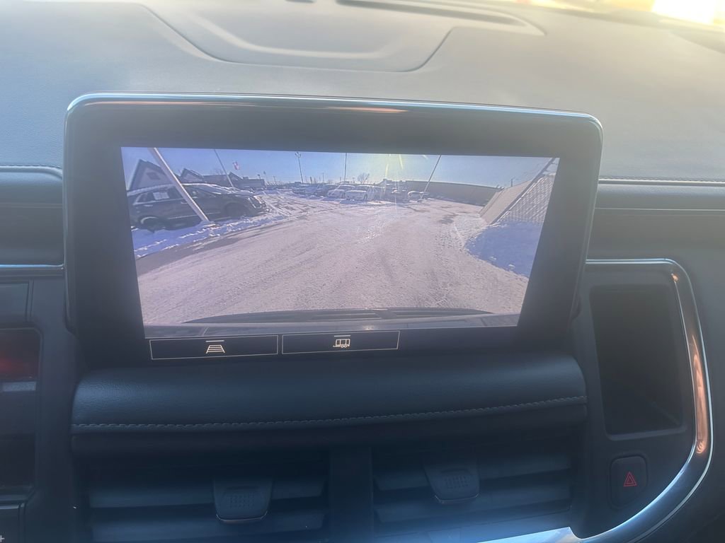 Used 2021 GMC Yukon SLE image 25