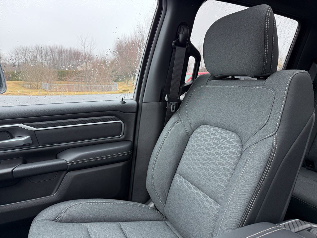 New 2026 RAM 1500 Big Horn AWD/4WD image 29