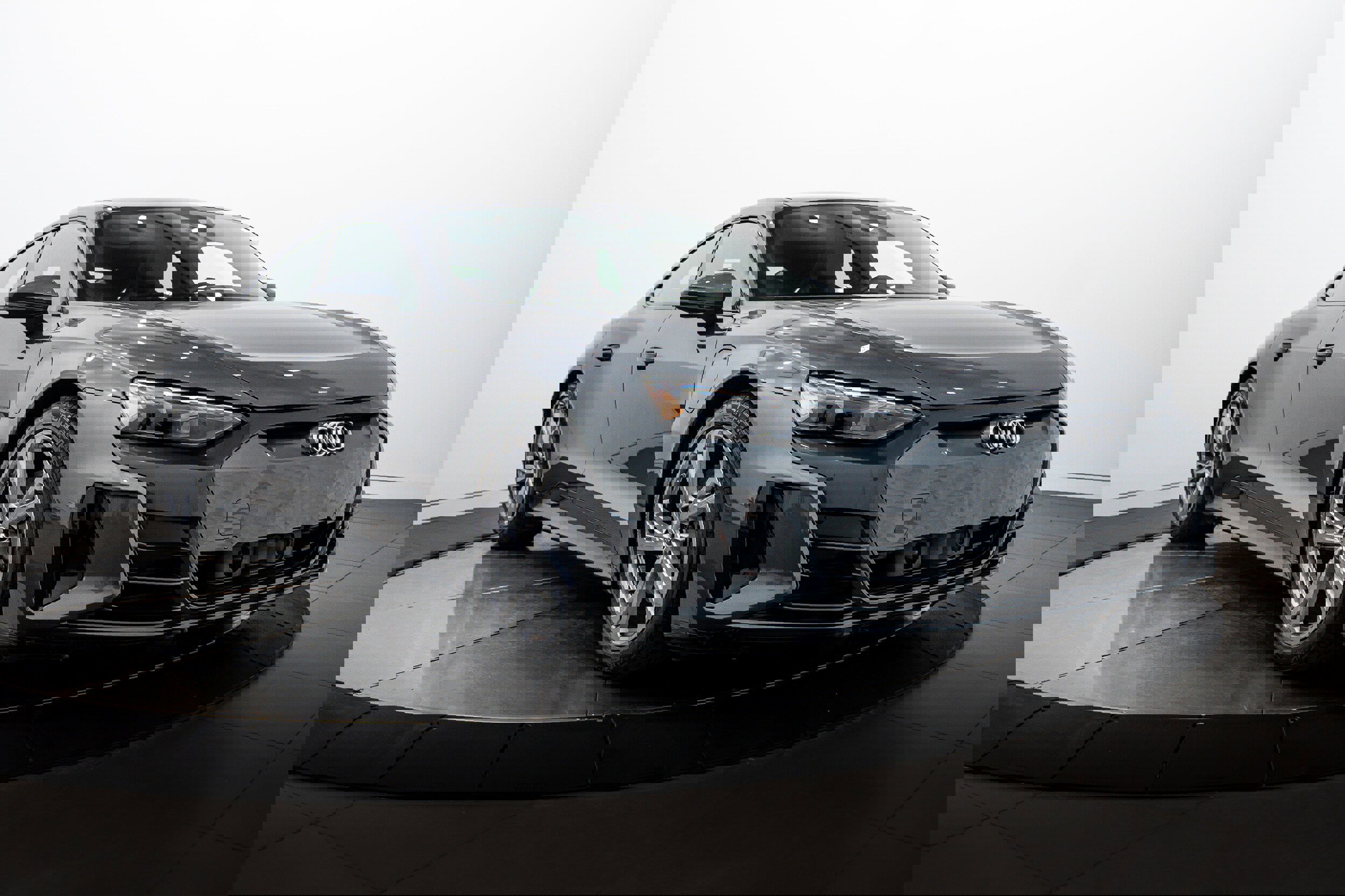 Certified 2023 Audi e-tron GT Premium Plus w/ Executive Package AWD/4WD image 2