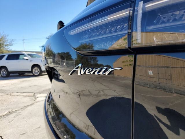 New 2026 Buick Envision Avenir image 9