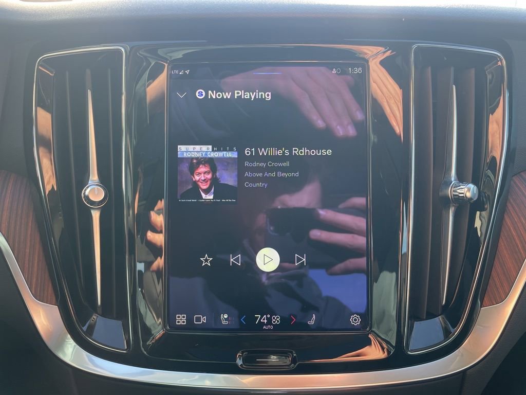 Certified 2023 Volvo S60 B5 Plus w/ Climate Package image 38