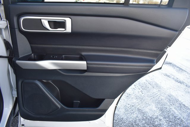 Used 2023 Ford Explorer XLT w/ Equipment Group 202A image 44