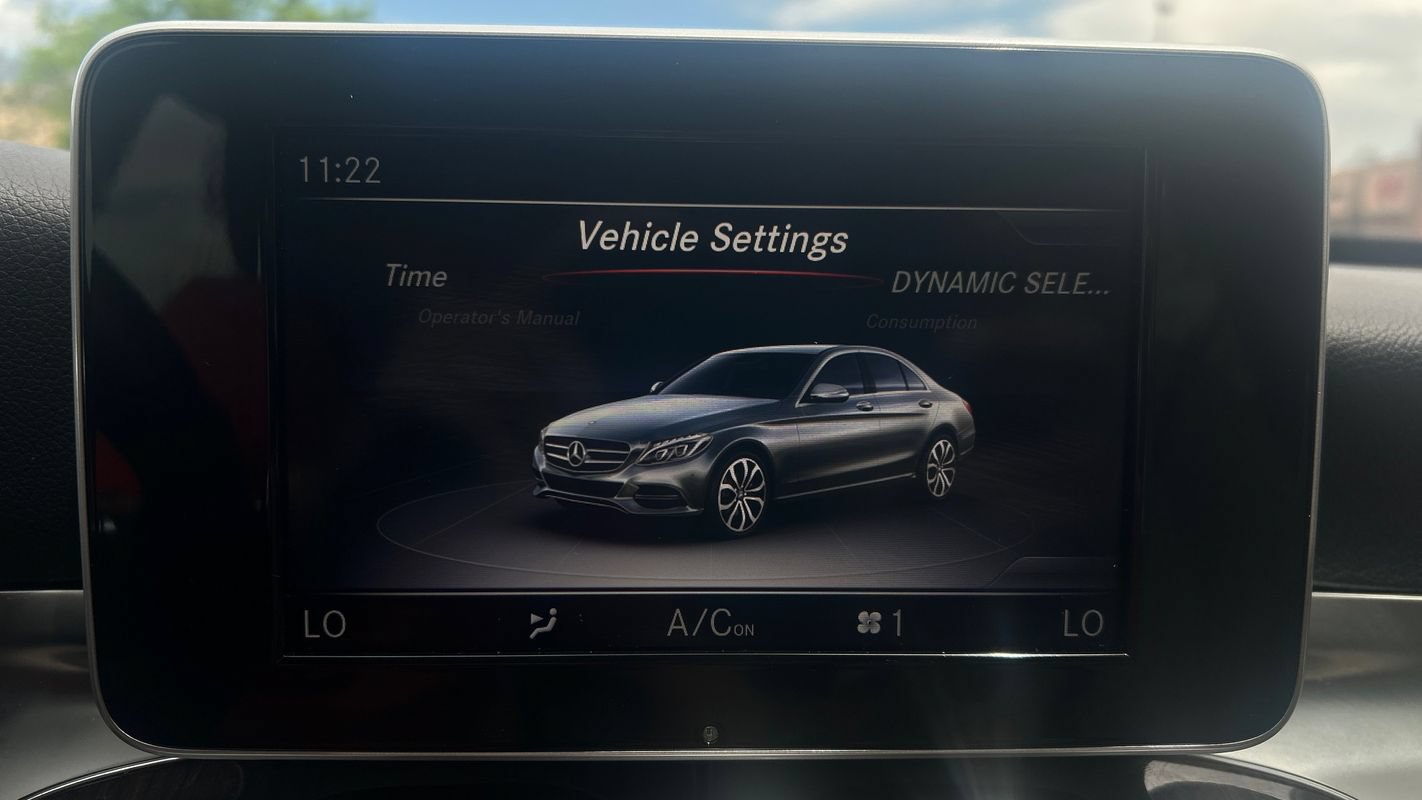 Used 2018 Mercedes-Benz C 300 4MATIC Sedan image 41