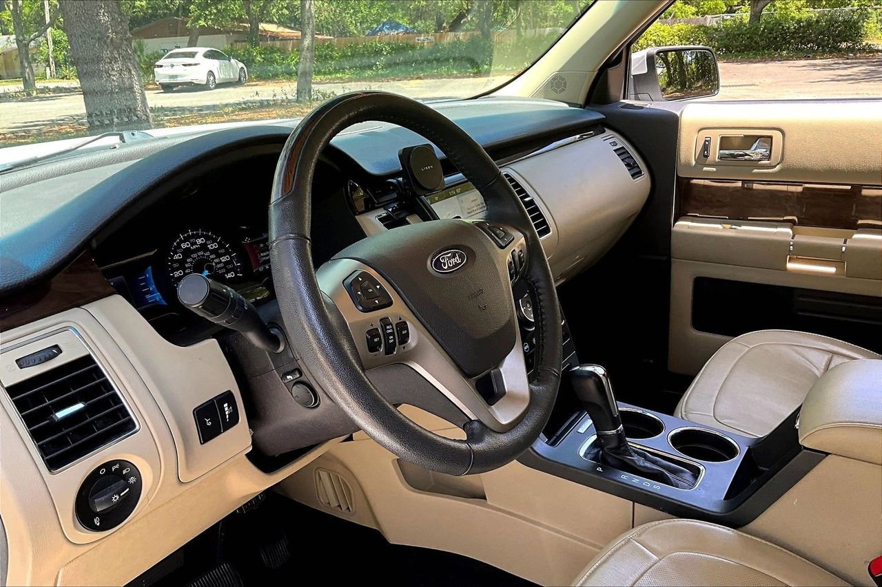 Used 2019 Ford Flex Limited w/ Equipment Group 303A AWD/4WD image 14