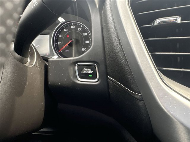 Used 2023 GMC Acadia SLE w/ Driver Convenience Package image 17