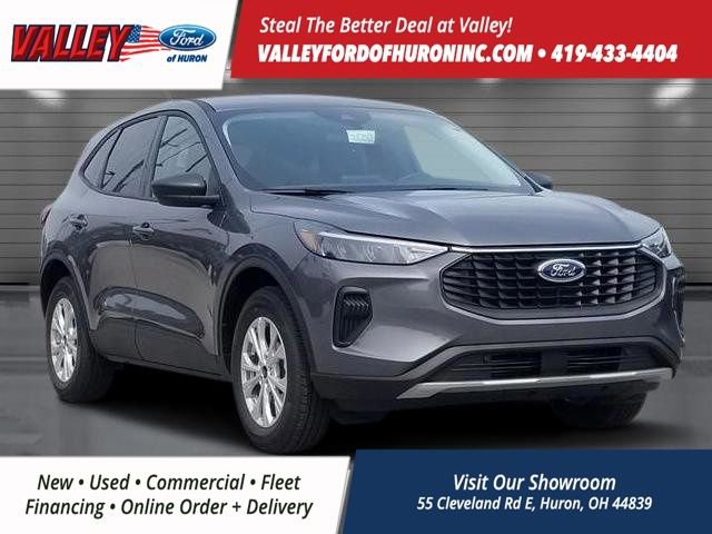 New 2025 Ford Escape Active w/ Cold Weather Package