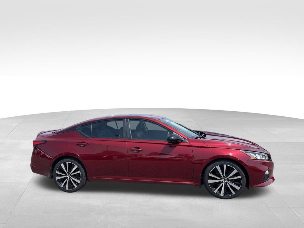 Used 2019 Nissan Altima 2.5 SR w/ SR Premium Package AWD/4WD image 5