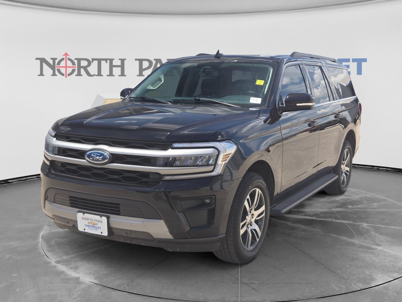 Used 2024 Ford Expedition Max XLT RWD image 7
